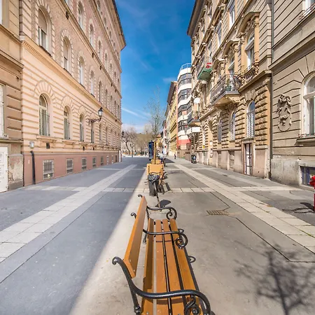 Apartment Happy Home Blue *