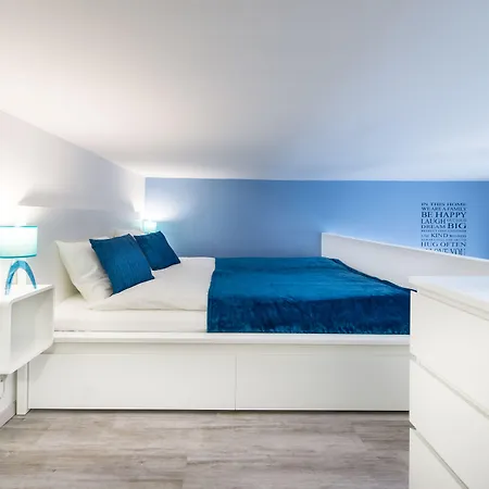 Apartment Happy Home Blue *