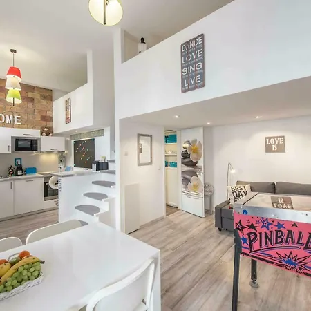 Happy Home Blue * Budapest